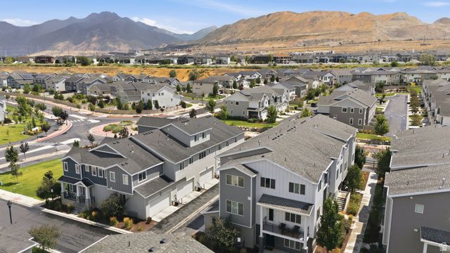 15191 S REINS WAY, Bluffdale, UT 84065