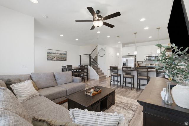15191 S REINS WAY, Bluffdale, UT 84065