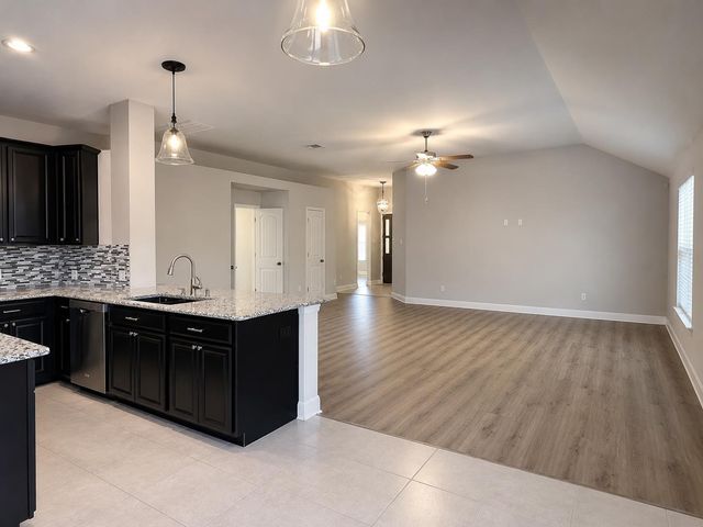 18512 Rio Chama LN, Austin, TX 78738