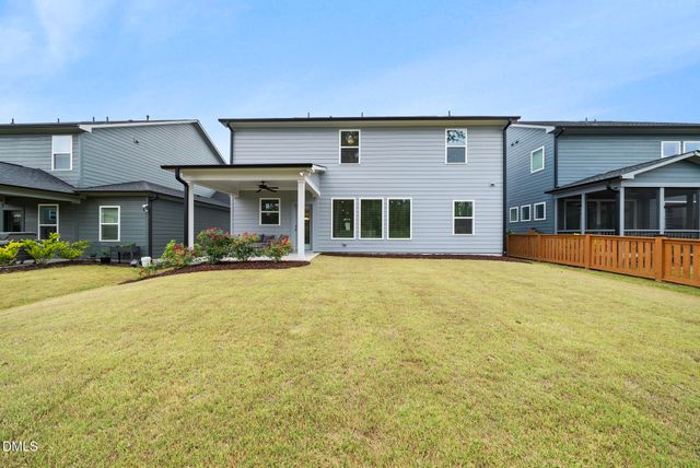 3277 Mission Olive Place, New Hill, NC 27562