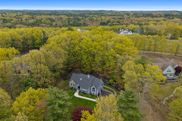 109 Flint Farm Rd, Middleton, MA 01949