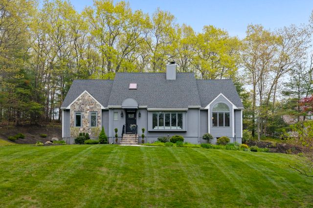109 Flint Farm Rd, Middleton, MA 01949