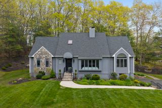 109 Flint Farm Rd, Middleton, MA 01949