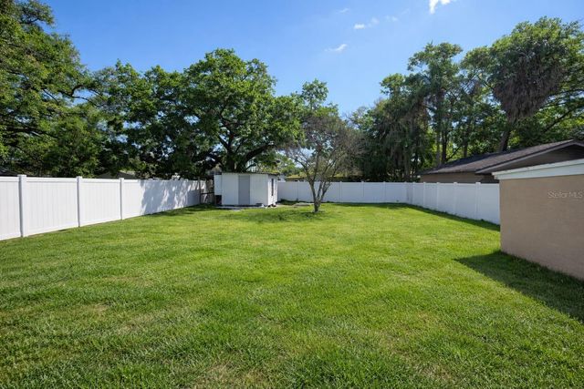 207 N BEVERLY AVENUE, Tampa, FL 33609