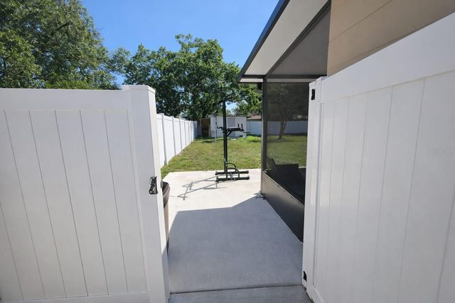 207 N BEVERLY AVENUE, Tampa, FL 33609