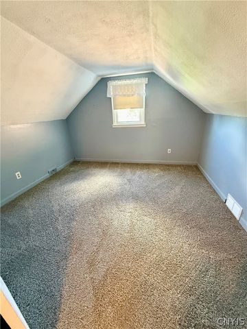 7124 Buckley Road, Salina, NY 13088