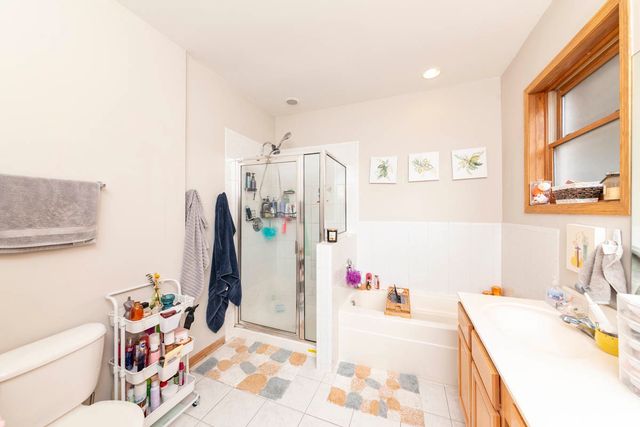 1401 N ARTESIAN Avenue 1, Chicago, IL 60622