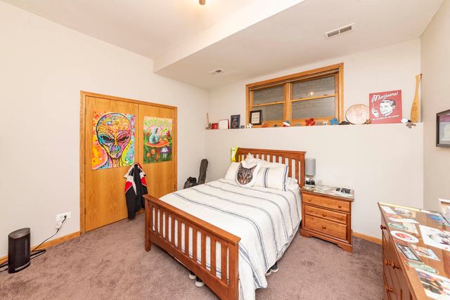 1401 N ARTESIAN Avenue 1, Chicago, IL 60622