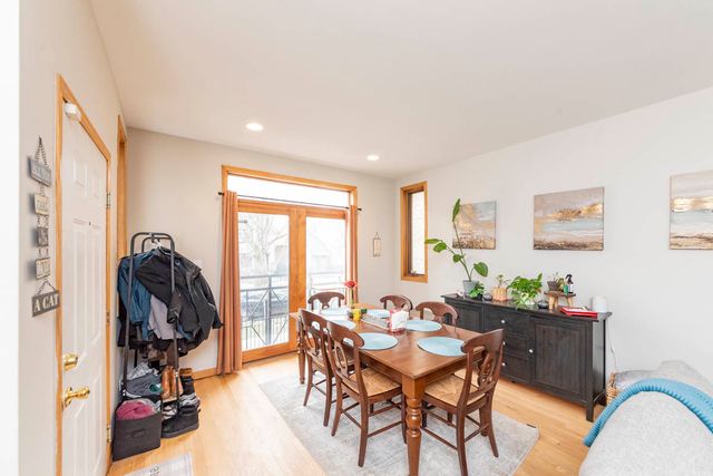 1401 N ARTESIAN Avenue 1, Chicago, IL 60622