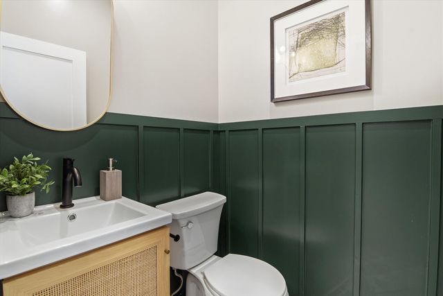 3309 N Whipple Street, Chicago, IL 60618