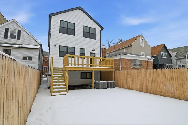 3309 N Whipple Street, Chicago, IL 60618