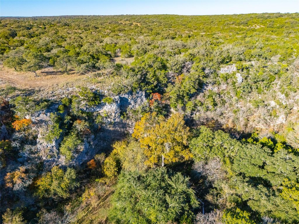 00 Quail Run DR, San Marcos, TX 78666