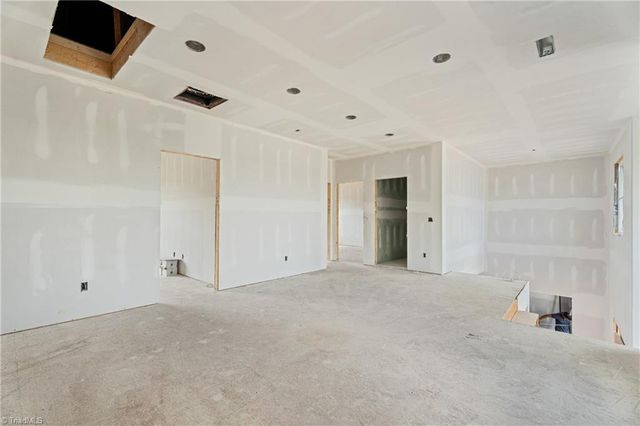 720 Royal Jasmine Court, Winston-salem, NC 27106
