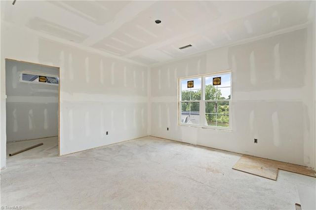720 Royal Jasmine Court, Winston-salem, NC 27106