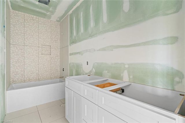 720 Royal Jasmine Court, Winston-salem, NC 27106