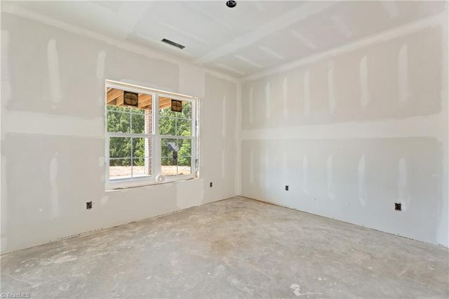 720 Royal Jasmine Court, Winston-salem, NC 27106
