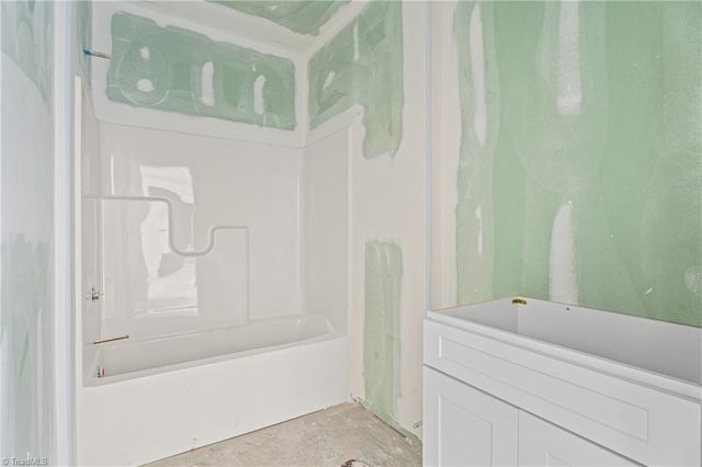 720 Royal Jasmine Court, Winston-salem, NC 27106