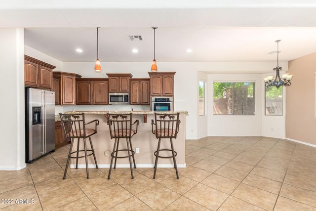 6015 S JOSLYN Lane, Gilbert, AZ 85298