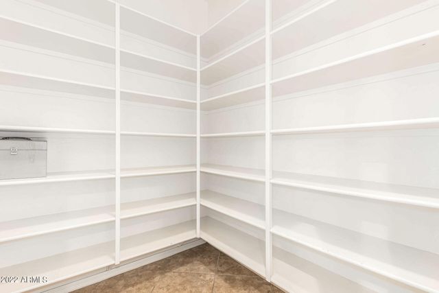 6015 S JOSLYN Lane, Gilbert, AZ 85298