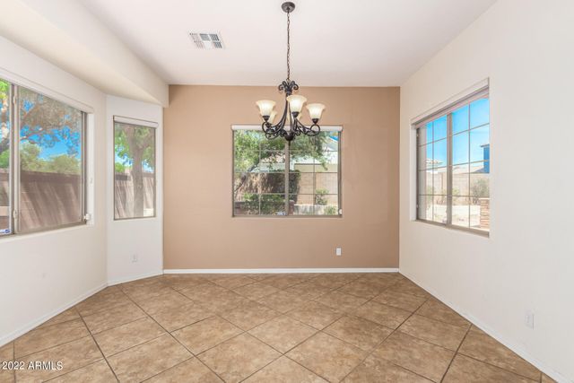 6015 S JOSLYN Lane, Gilbert, AZ 85298