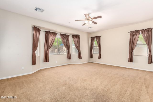 6015 S JOSLYN Lane, Gilbert, AZ 85298