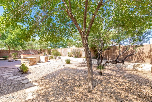 6015 S JOSLYN Lane, Gilbert, AZ 85298