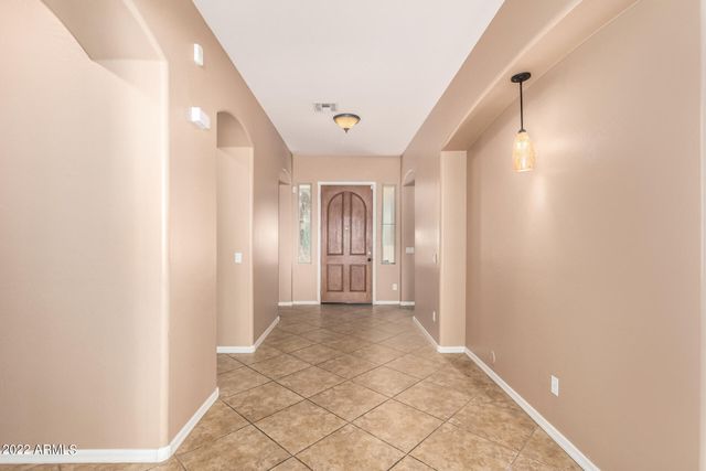 6015 S JOSLYN Lane, Gilbert, AZ 85298