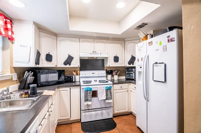 3034 Deer Valley Drive, Spring, TX 77373