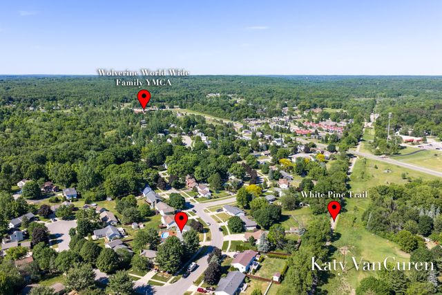 6091 Rogue River Meadows Drive Ne, Plainfield Twp, MI 49306