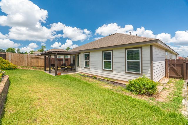 12419 Southern Trail Court, Magnolia, TX 77354