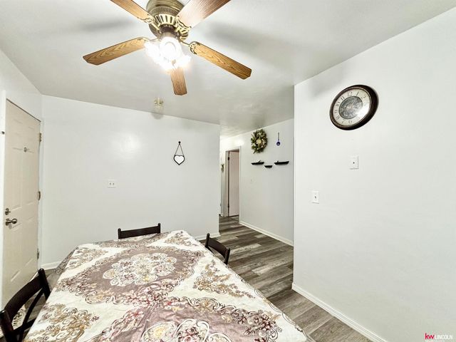 617 Sierra Drive, Lincoln, NE 68505