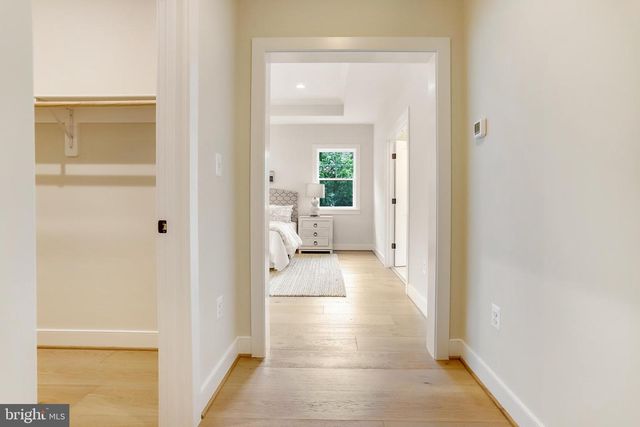 5815 2ND ST S, Arlington, VA 22204