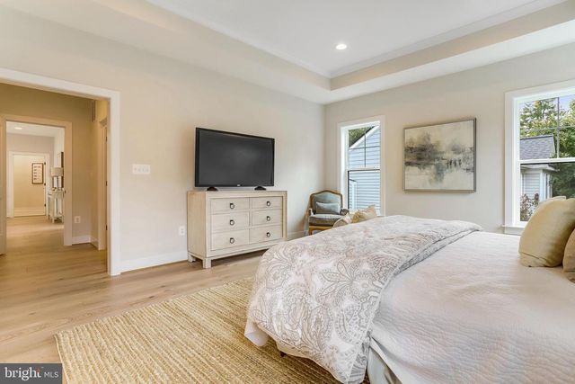 5815 2ND ST S, Arlington, VA 22204