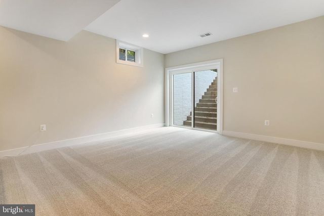 5815 2ND ST S, Arlington, VA 22204