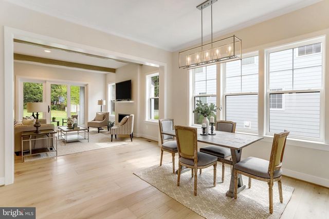 5815 2ND ST S, Arlington, VA 22204