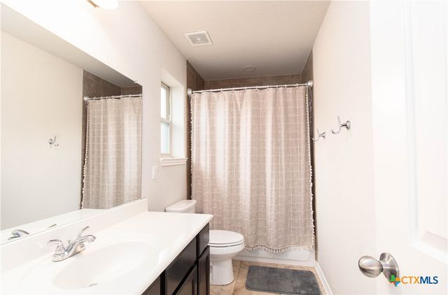 2314 Carriage House Drive, Temple, TX 76502