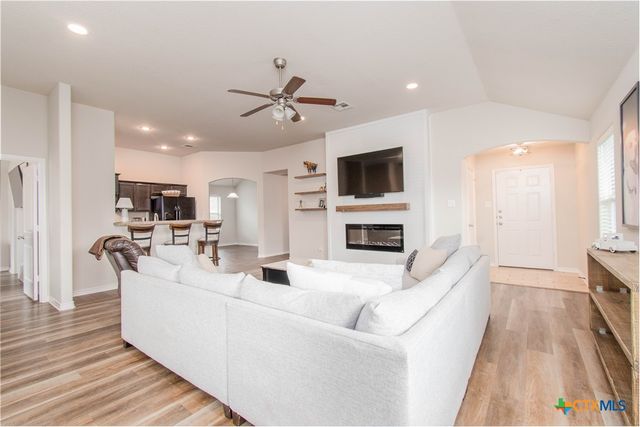 2314 Carriage House Drive, Temple, TX 76502