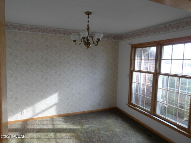 318 Willeke Avenue, Ada, OH 45810