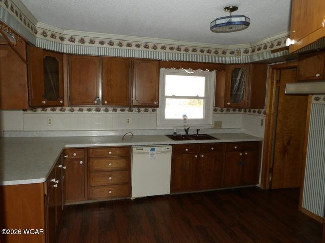 318 Willeke Avenue, Ada, OH 45810