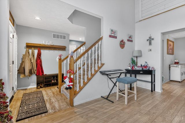 1028 Reveres Run, Lebanon, OH 45036