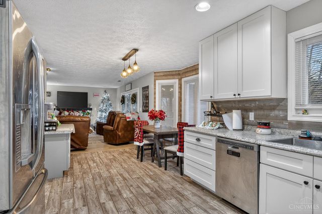 1028 Reveres Run, Lebanon, OH 45036