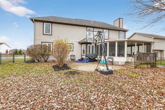 1028 Reveres Run, Lebanon, OH 45036