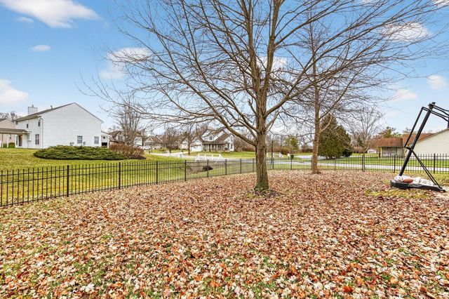 1028 Reveres Run, Lebanon, OH 45036