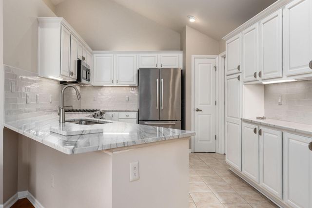 294 Waterside Drive, Delaware, OH 43015