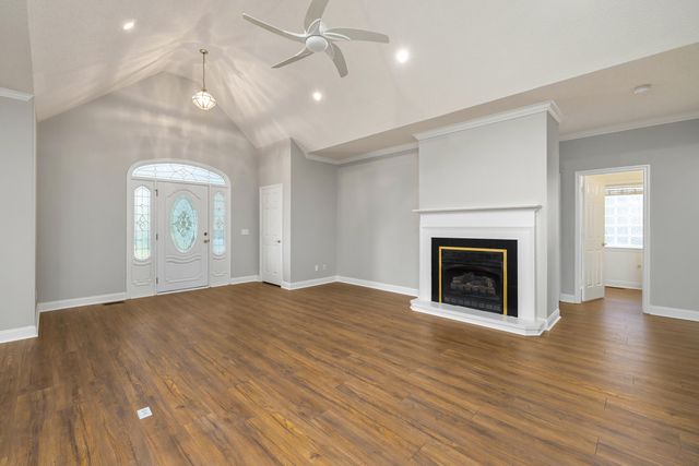 233 Plantation Drive, Manning, SC 29102