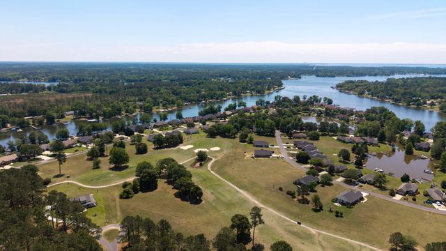 233 Plantation Drive, Manning, SC 29102