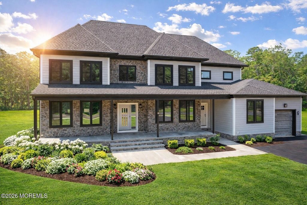 8 Haystack Court, Howell, NJ 07731