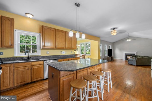12051 MOUNTAIN WATCH CT, Lovettsville, VA 20180