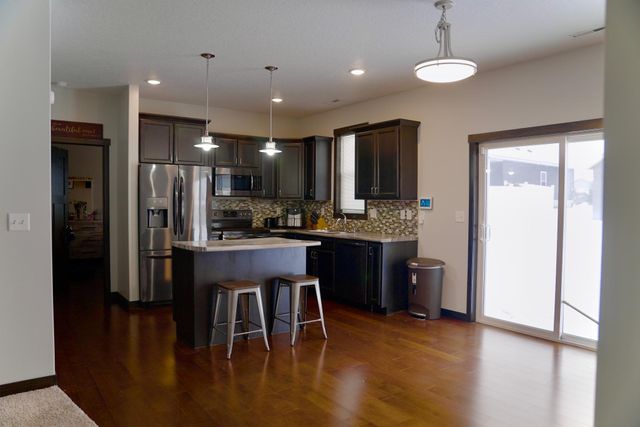 4204 Garden Court SE, Rochester, MN 55904