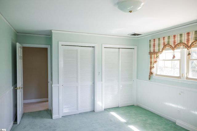 731 Parkins Mill Road, Greenville, SC 29607